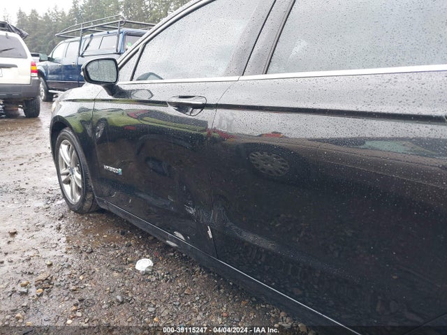 Ford Fusion Hybrid Titanium 2015 3FA6P0RU8FR264996 Image 6
