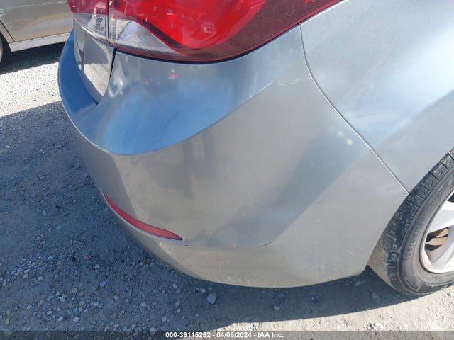 Hyundai ELANTRA SE 2015 5NPDH4AE7FH586770 Image 12