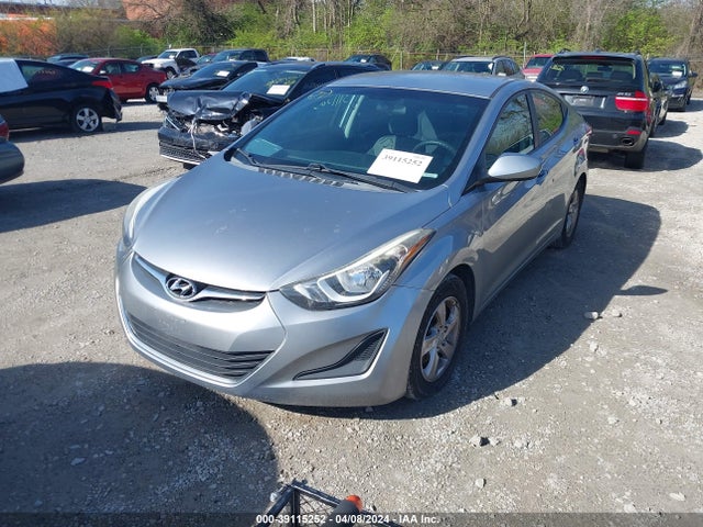 Hyundai ELANTRA SE 2015 5NPDH4AE7FH586770 Image 2