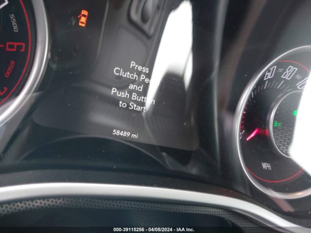2C3CDZBT5FH732968 Dodge Challenger R/t Plus