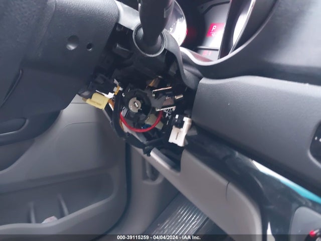 KIA SEDONA LX 2016 KNDMB5C12G6151149 Image 6