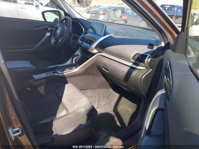 JA4AT5AA3KZ003239 Mitsubishi Eclipse Cross Se