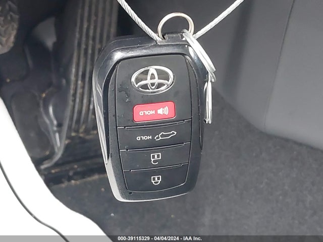 Toyota Prius Limited Awd-e 2024 JTDADABU5R3011487 Image 11