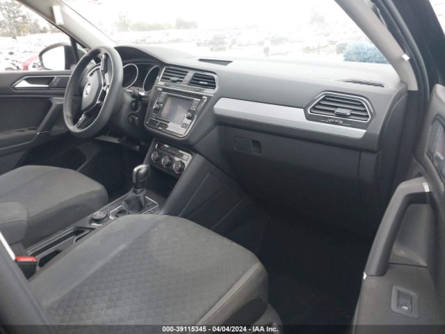 3VV0B7AX0JM073545 Volkswagen Tiguan 2.0t S