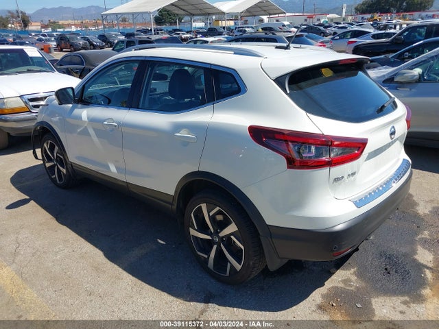 JN1BJ1CV3NW349034 Nissan Rogue Sport Sl Fwd Xtronic Cvt