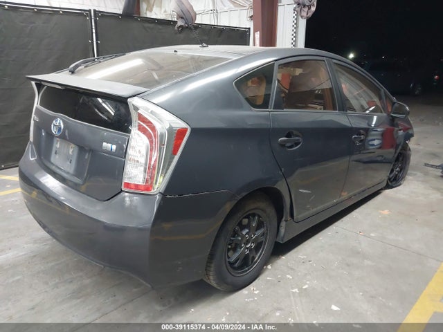 Toyota Prius Two 2014 JTDKN3DU5E0380274 Image 4