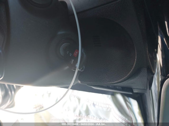 Toyota COROLLA SE 2018 5YFBURHE8JP771301 Image 11