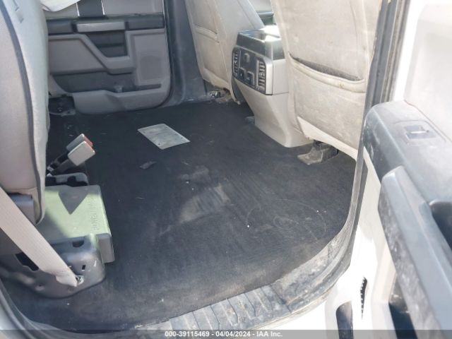 1FTEW1EG2JKF15605 Ford F-150 Xlt