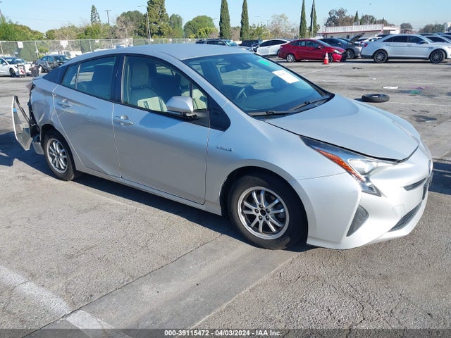 Toyota Prius Two 2017 JTDKBRFUXH3030831 Image 13