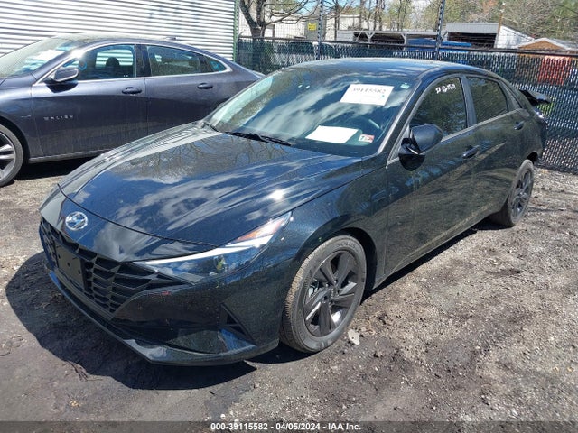 Hyundai ELANTRA SEL 2022 5NPLM4AG6NH072027 Image 2