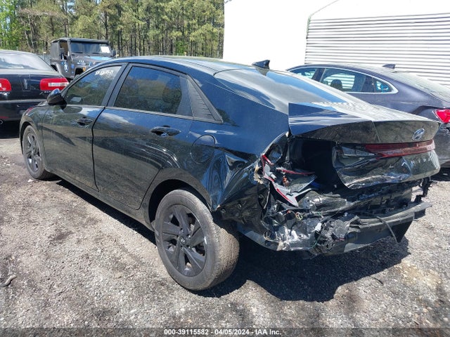 Hyundai ELANTRA SEL 2022 5NPLM4AG6NH072027 Image 3