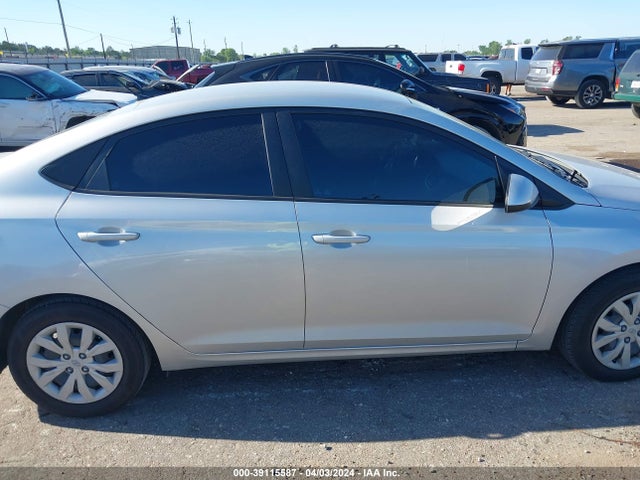 Hyundai ACCENT SE 2022 3KPC24A64NE185296 Image 13