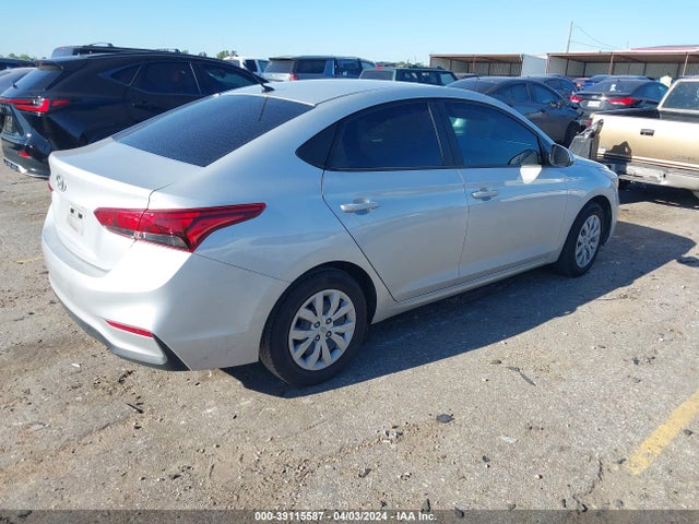 Hyundai ACCENT SE 2022 3KPC24A64NE185296 Image 4