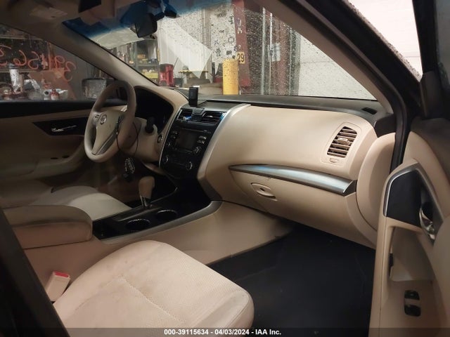 Nissan Altima 2.5 S 2015 1N4AL3AP1FN335214 Image 5