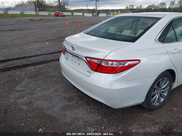 Toyota CAMRY XLE 2015 4T1BF1FK1FU898045 Image 16