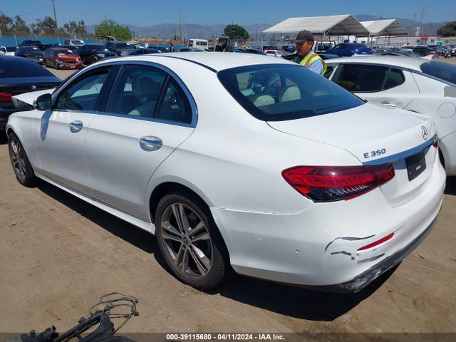 Mercedes-Benz E 350 2021 W1KZF8DB9MA969480 Image 3