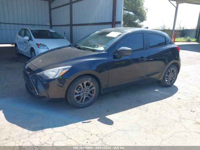 3MYDLBJV0LY700143 Toyota YARIS LE