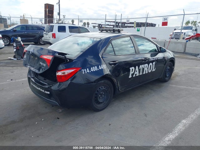 Toyota COROLLA LE 2018 5YFBURHE1JP821214 Image 4