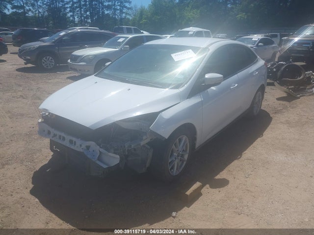 Ford FOCUS SE 2017 1FADP3F2XHL313998 Image 2