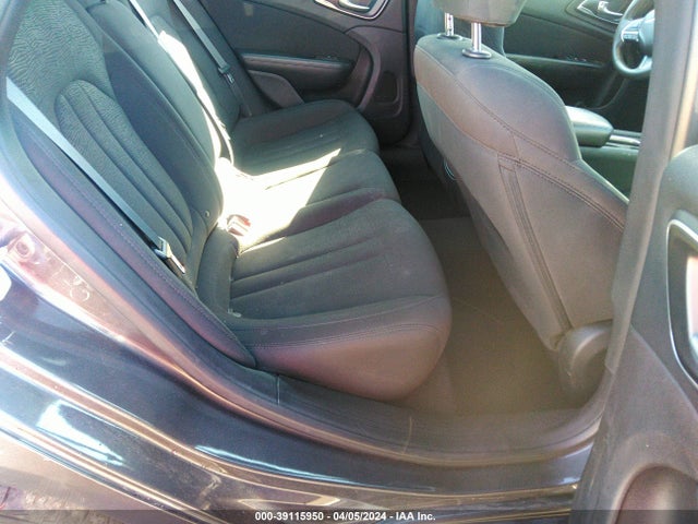 Chrysler 200 Limited 2016 1C3CCCAB6GN109540 Image 8