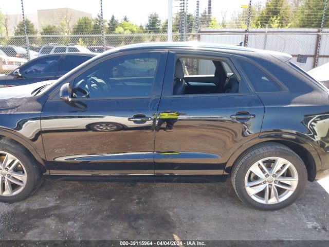 WA1BCCFS8JR019462 Audi Q3 2.0t Sport Premium