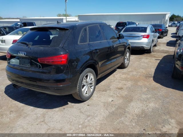 WA1BCCFS8JR019462 Audi Q3 2.0t Sport Premium