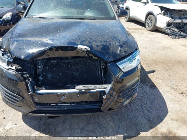 WA1BCCFS8JR019462 Audi Q3 2.0t Sport Premium