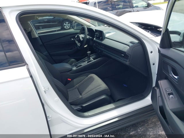 Honda ACCORD EX 2024 1HGCY1F35RA023411 Image 5