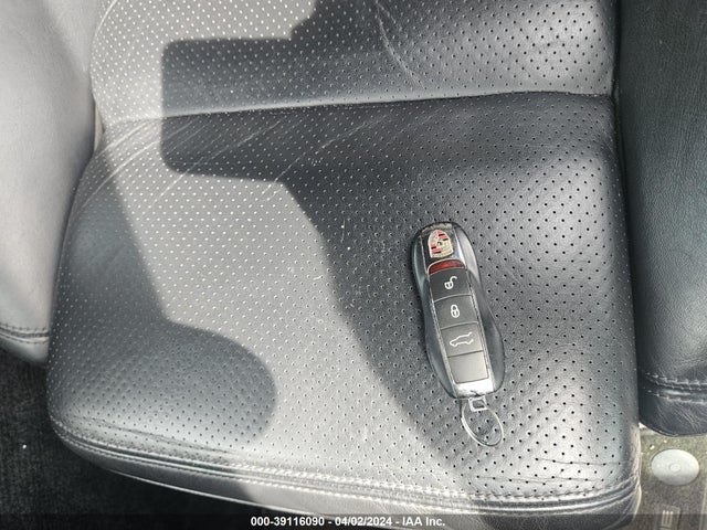 2011 PORSCHE CAYENNE WP1AC2A20BLA82433 Photo 10