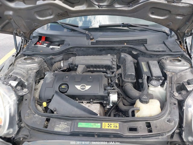 2010 MINI COOPER WMWMF3C53ATZ23174 Photo 9