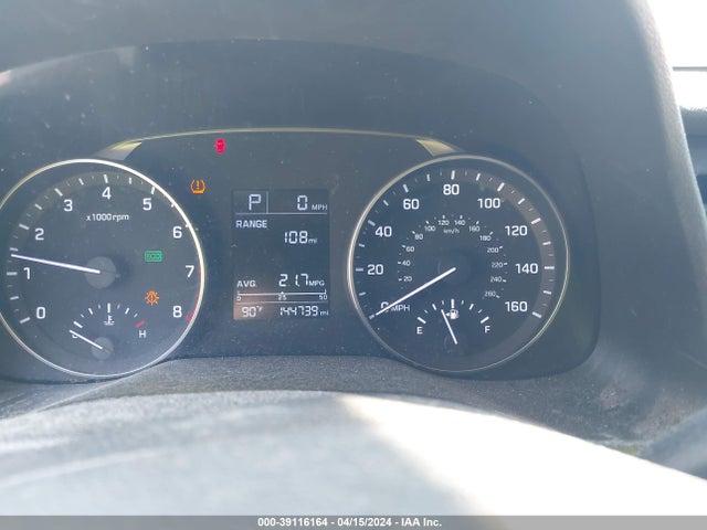 Hyundai ELANTRA SE 2017 5NPD74LFXHH136090 Image 7