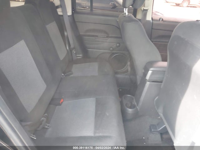 1C4NJPBA0HD211334 Jeep Patriot Sport Fwd