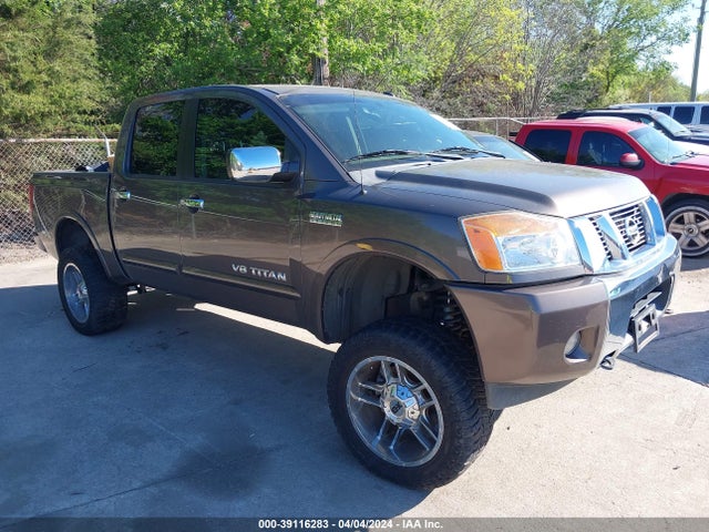 Nissan Titan Sl 2014 1N6BA0EC4EN505720 zdjęcie główne