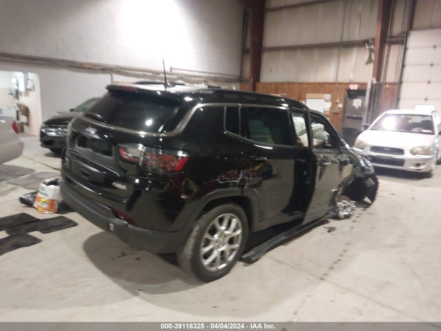 Jeep Compass Latitude Lux 4x4 2022 3C4NJDFB4NT169080 Image 4