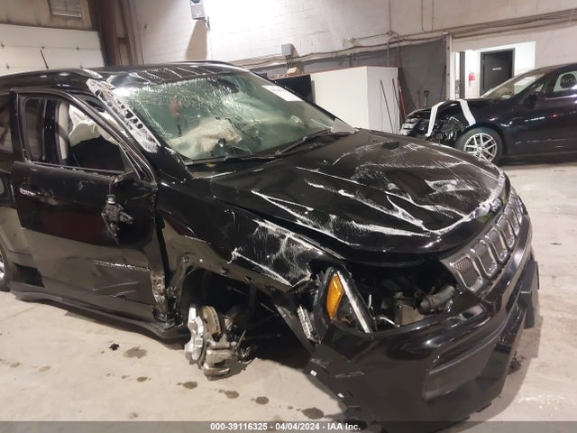 Jeep Compass Latitude Lux 4x4 2022 3C4NJDFB4NT169080 Image 6