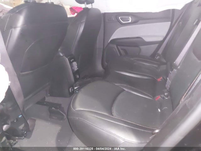 Jeep Compass Latitude Lux 4x4 2022 3C4NJDFB4NT169080 Image 8