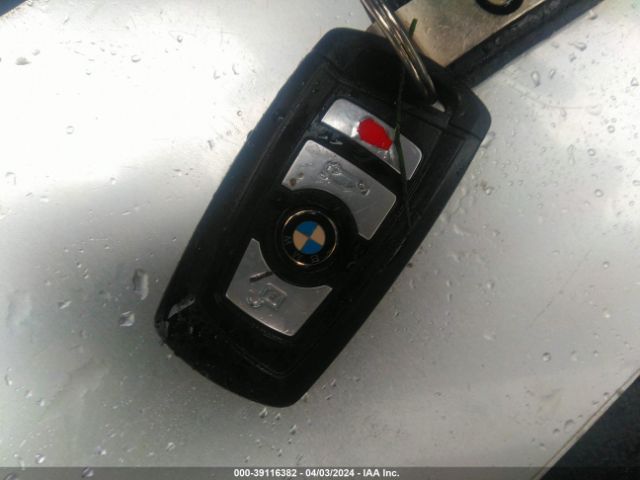 WBA8E5G51GNU20525 BMW 320i Xdrive