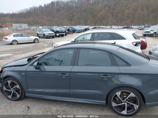 WAUJEGFF4LA101046 Audi A3 Premium Plus 45 Tfsi S Line Quattro S Tronic