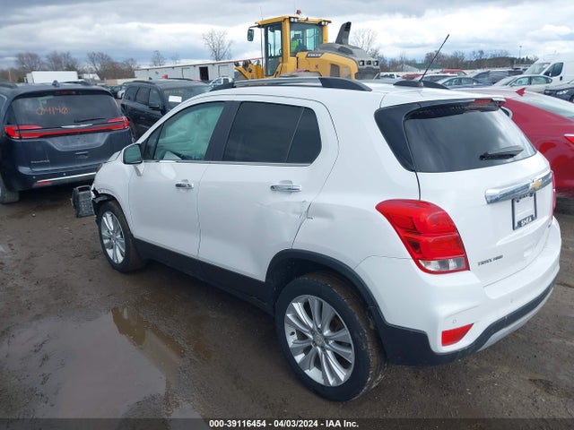 Chevrolet Trax Premier 2018 3GNCJRSBXJL221386 Image 3