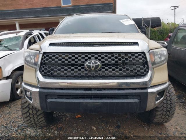 5TFEM5F11KX142973 Toyota Tundra Sr5 4.6l V8