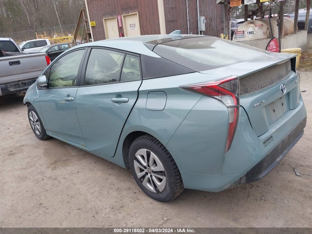 Toyota Prius Two Eco 2017 JTDKARFU6H3038167 Image 3