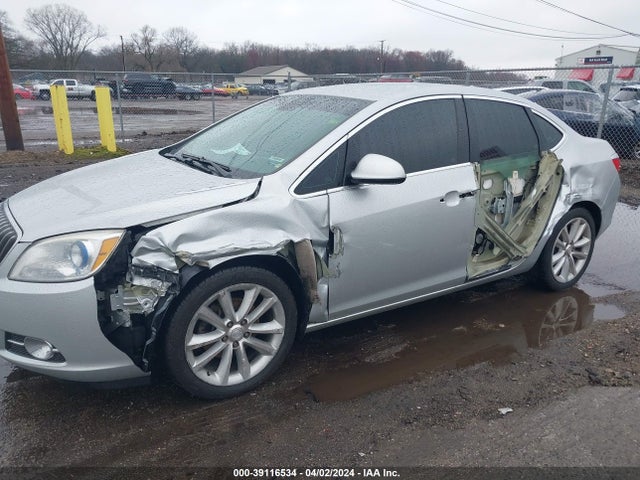 1G4PP5SK1E4137501 Buick Verano