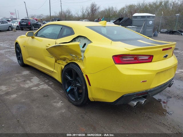 Chevrolet Camaro 2lt 2018 1G1FD1RS3J0143298 Image 3