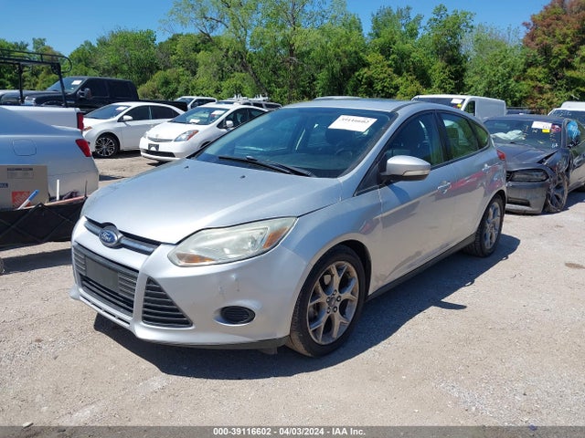 Ford FOCUS SE 2014 1FADP3K21EL177701 Image 2
