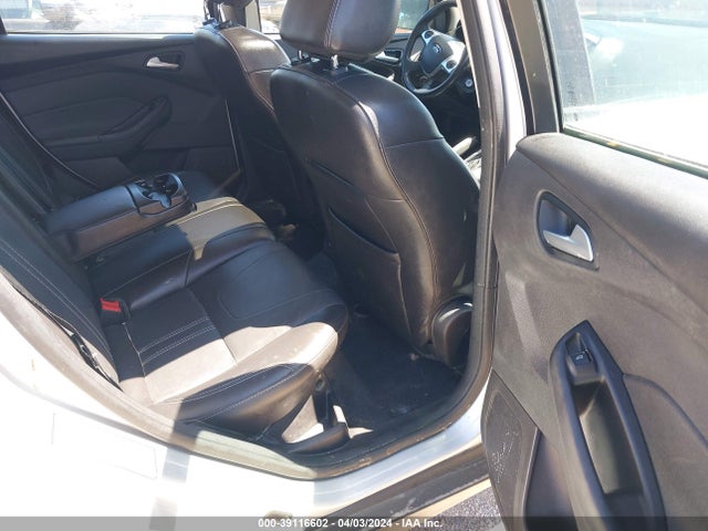 Ford FOCUS SE 2014 1FADP3K21EL177701 Image 8