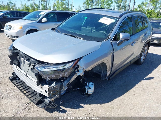 Toyota Rav4 Xle Premium 2024 2T3C1RFV6RC266375 Image 2