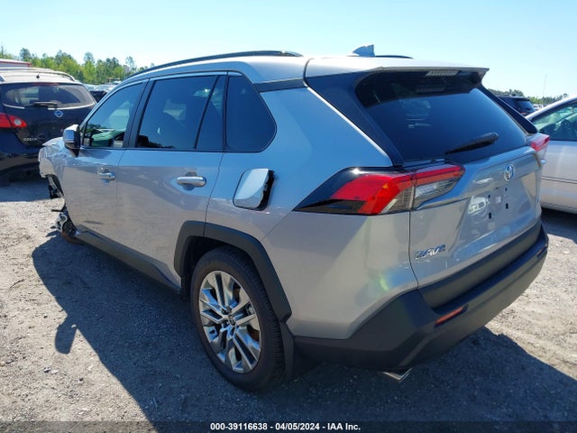 Toyota Rav4 Xle Premium 2024 2T3C1RFV6RC266375 Image 3
