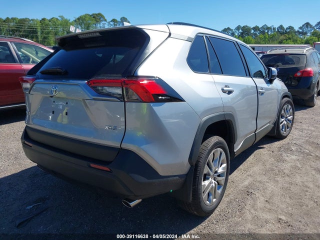 Toyota Rav4 Xle Premium 2024 2T3C1RFV6RC266375 Image 4