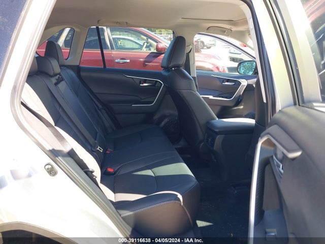 Toyota Rav4 Xle Premium 2024 2T3C1RFV6RC266375 Image 8