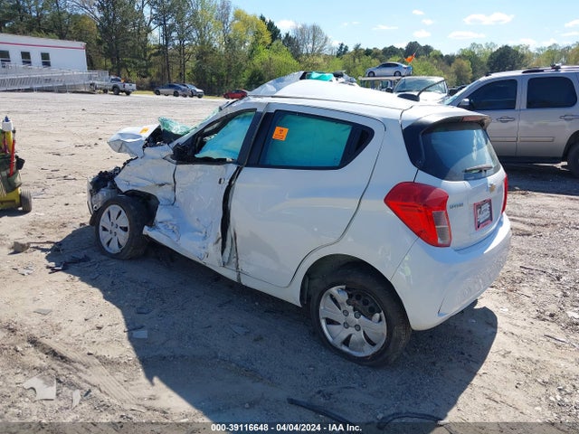 Chevrolet Spark Ls Cvt 2017 KL8CB6SA7HC765869 Image 3